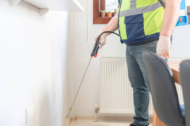 Best Pest Control for Businesses  in Frankfort, MI